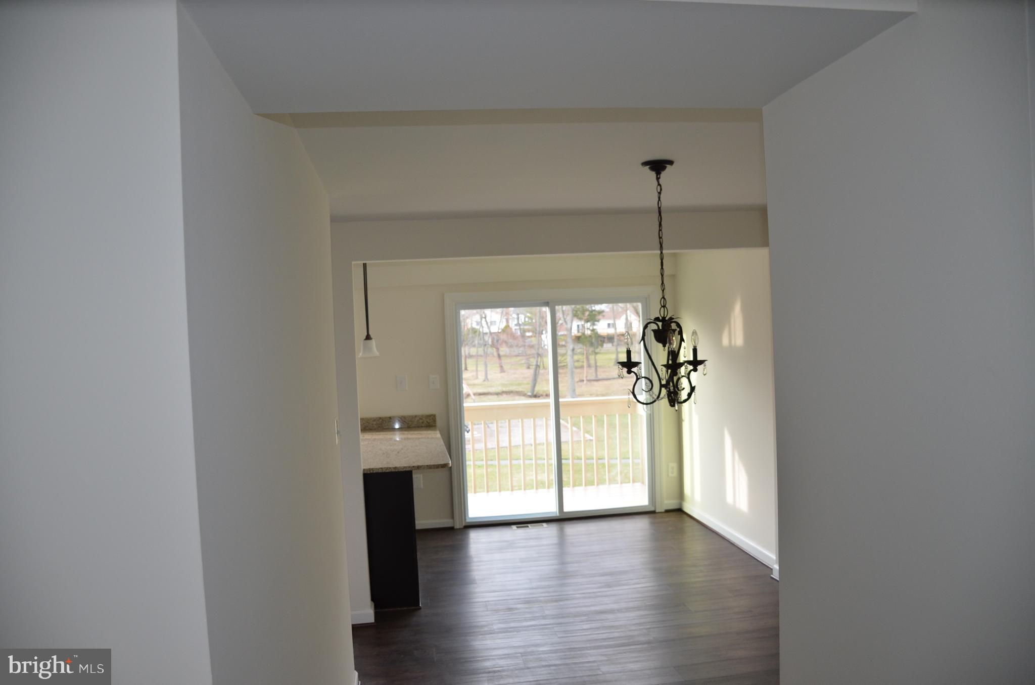 REFLECTION LAKE - Residential