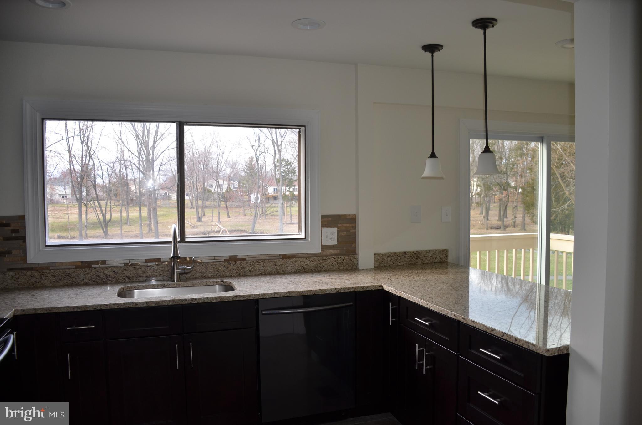 REFLECTION LAKE - Residential