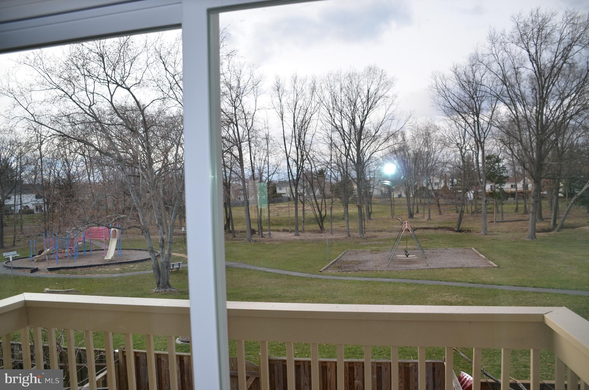 REFLECTION LAKE - Residential