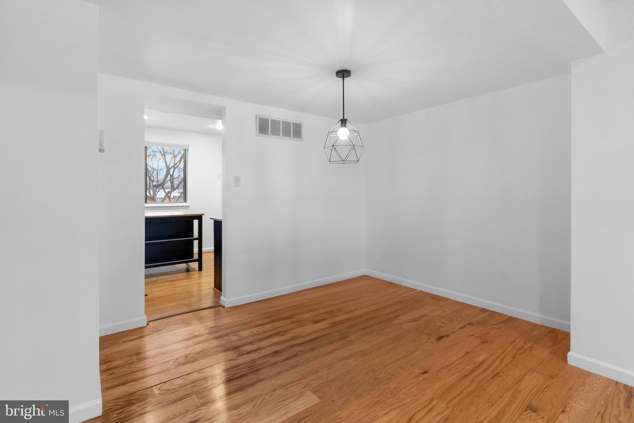 7358 KERRY HILL COURT