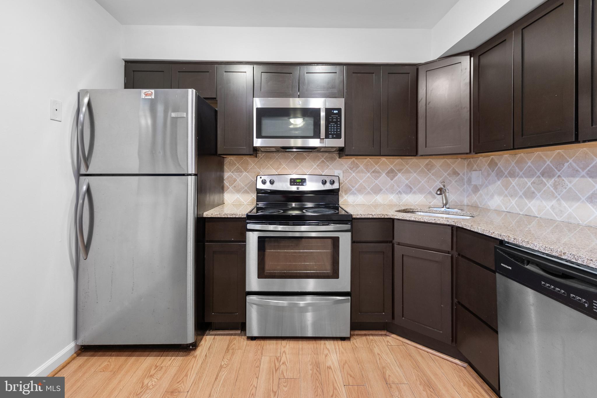 VILLAGE OF OWEN BROWN - Residential