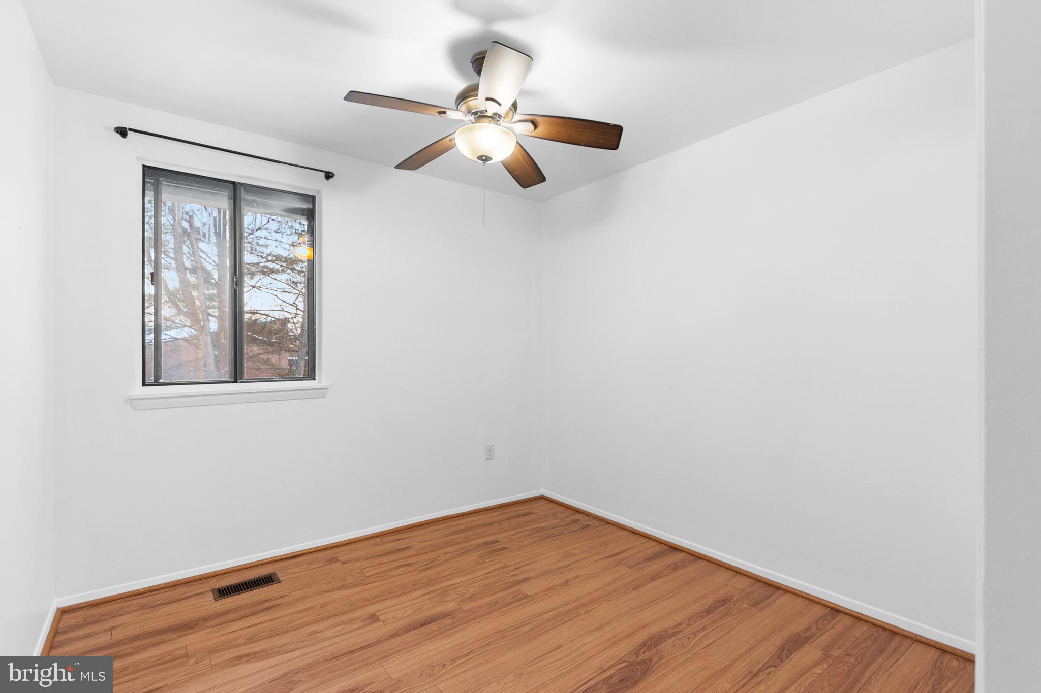 VILLAGE OF OWEN BROWN - Residential