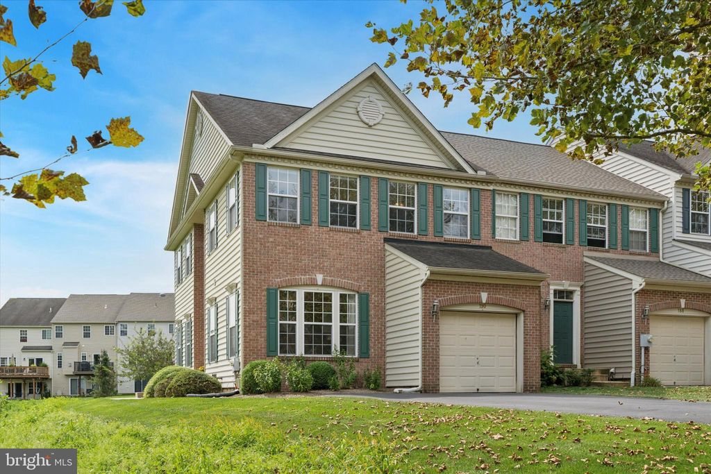 Photo of 190 Penns Manor Drive, KENNETT SQUARE, PA 19348 (MLS # PACT2111378)