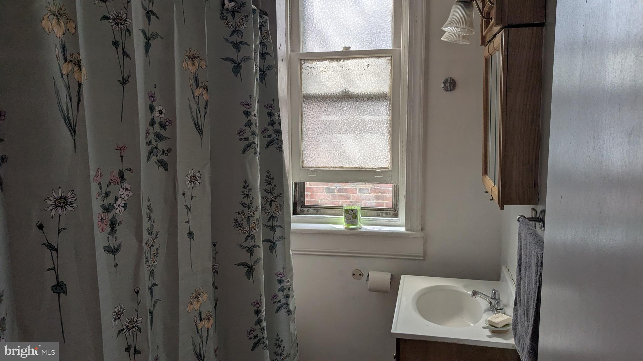 PHILADELPHIA (WEST) - Residential