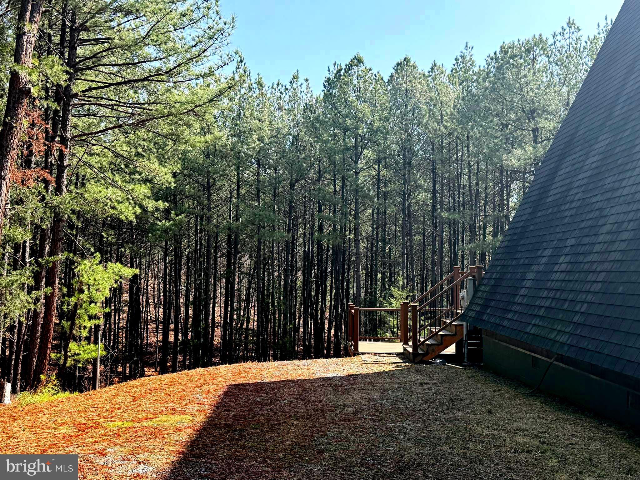 BLUFFS OF THE POTOMAC - Residential
