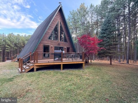 Photo of 4839 Graces Cabin Road, SPRINGFIELD, WV 26763 (MLS # WVHS2007354)