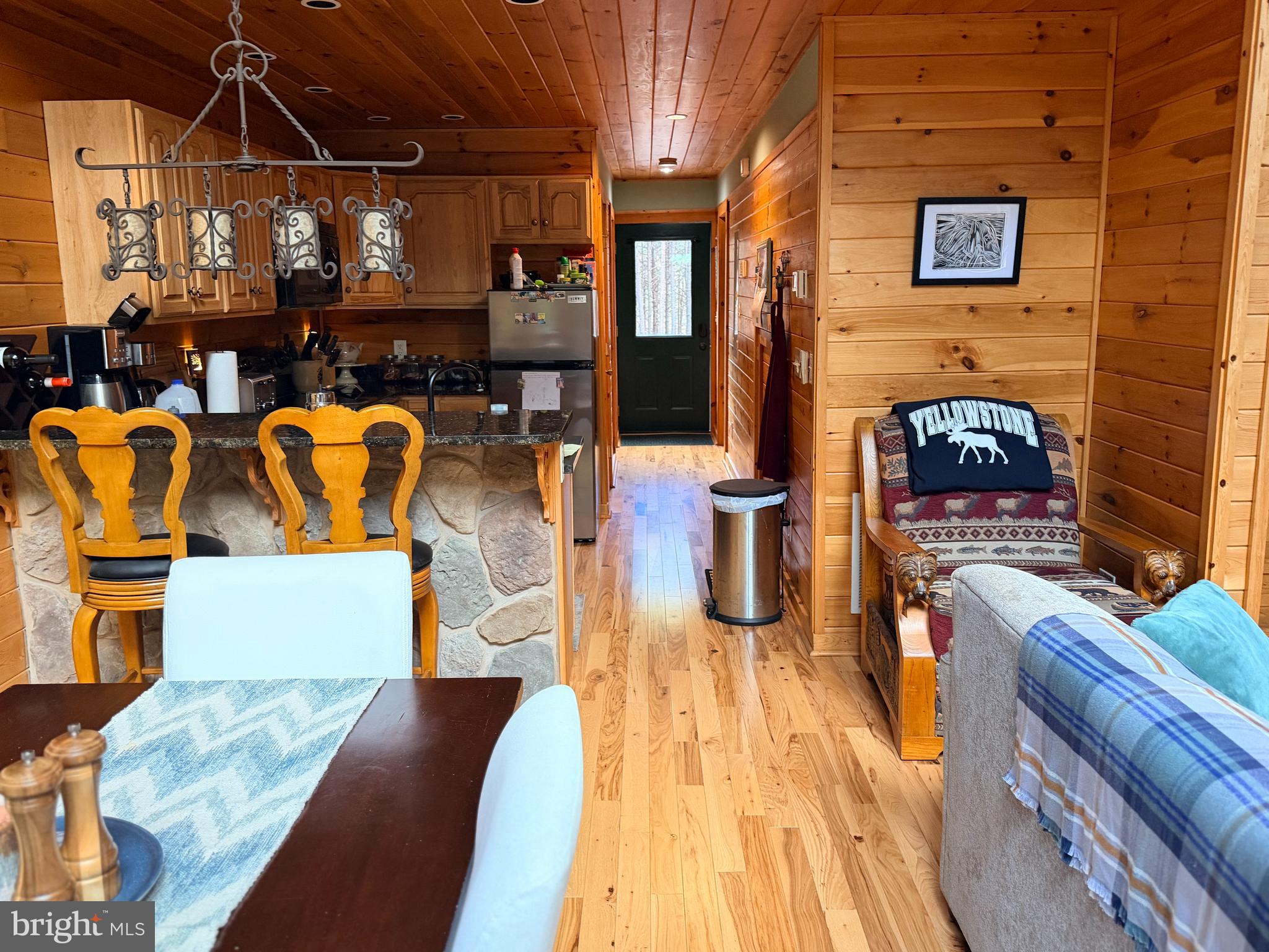 BLUFFS OF THE POTOMAC - Residential