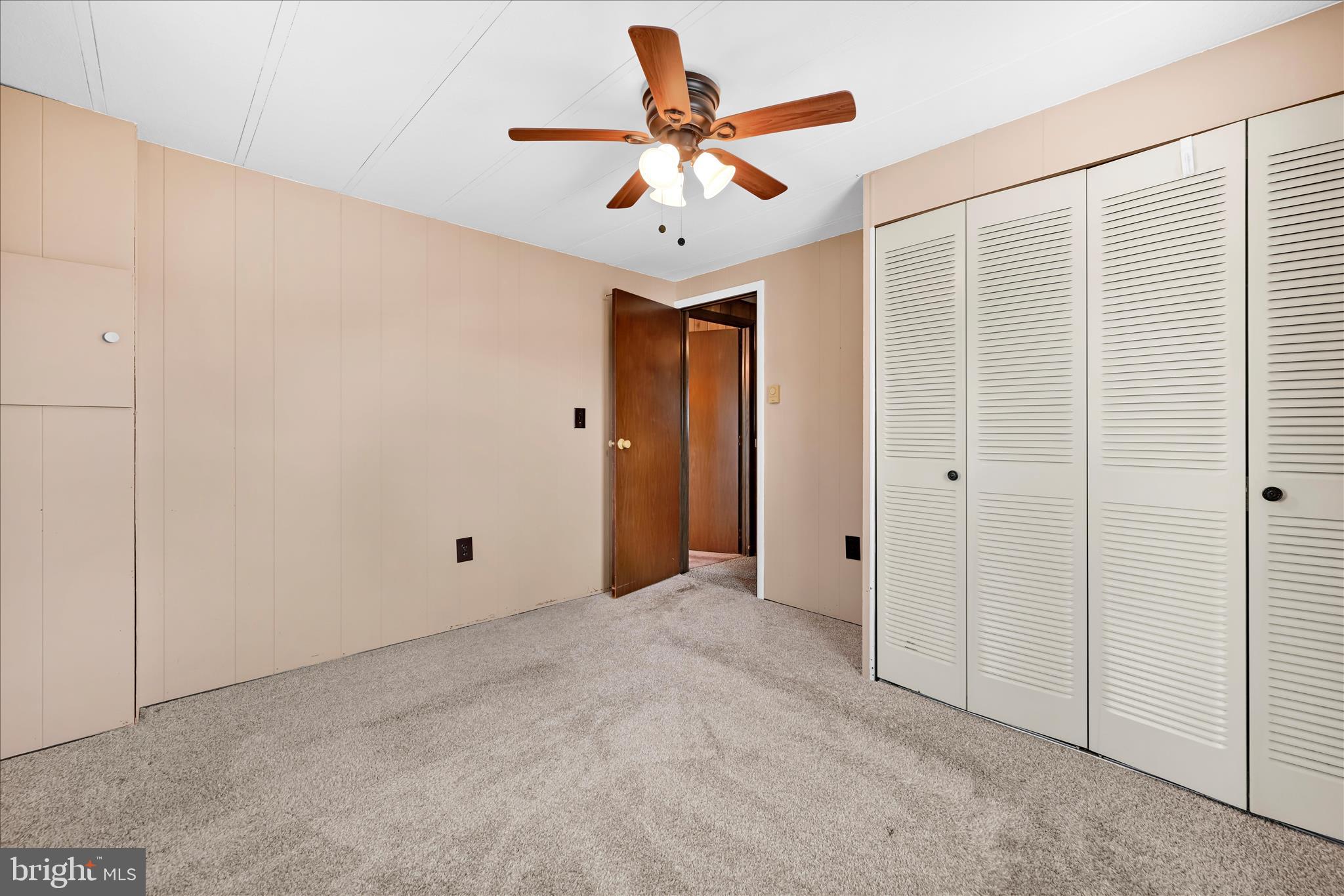 COUNTRYSIDE PARK - Residential