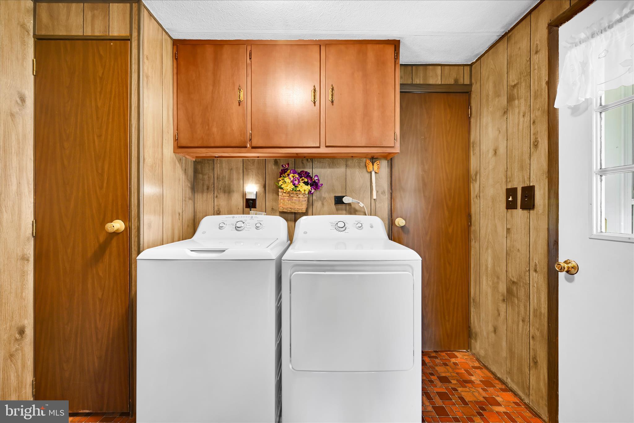 COUNTRYSIDE PARK - Residential