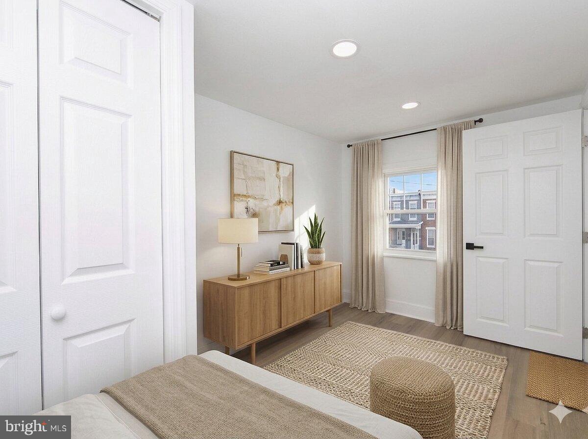 OLDE KENSINGTON - Residential