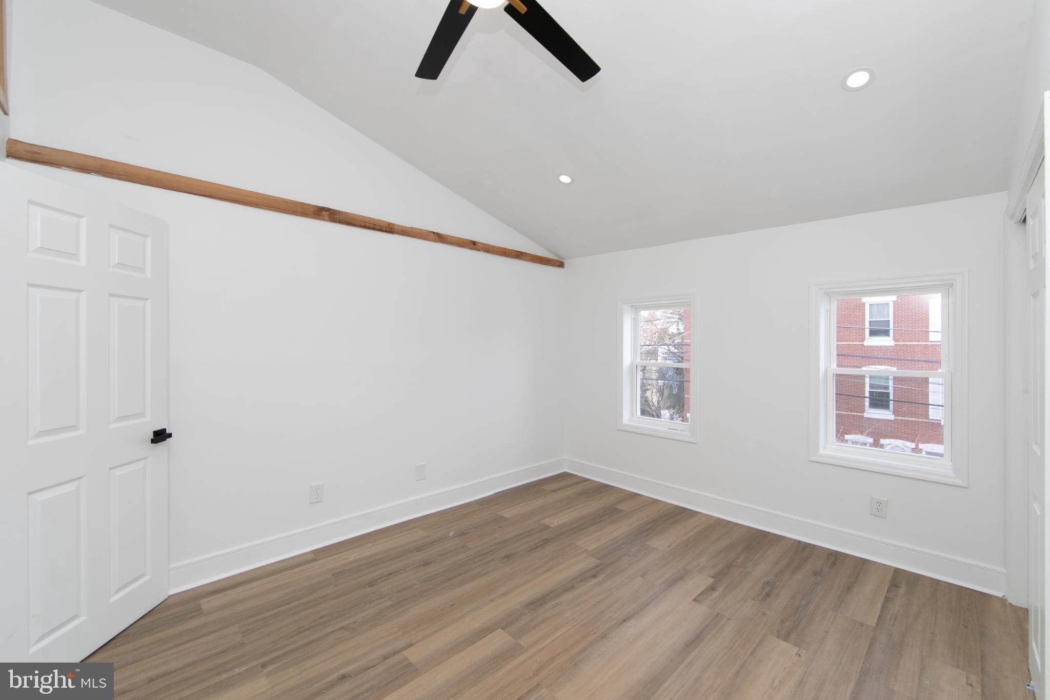 OLDE KENSINGTON - Residential