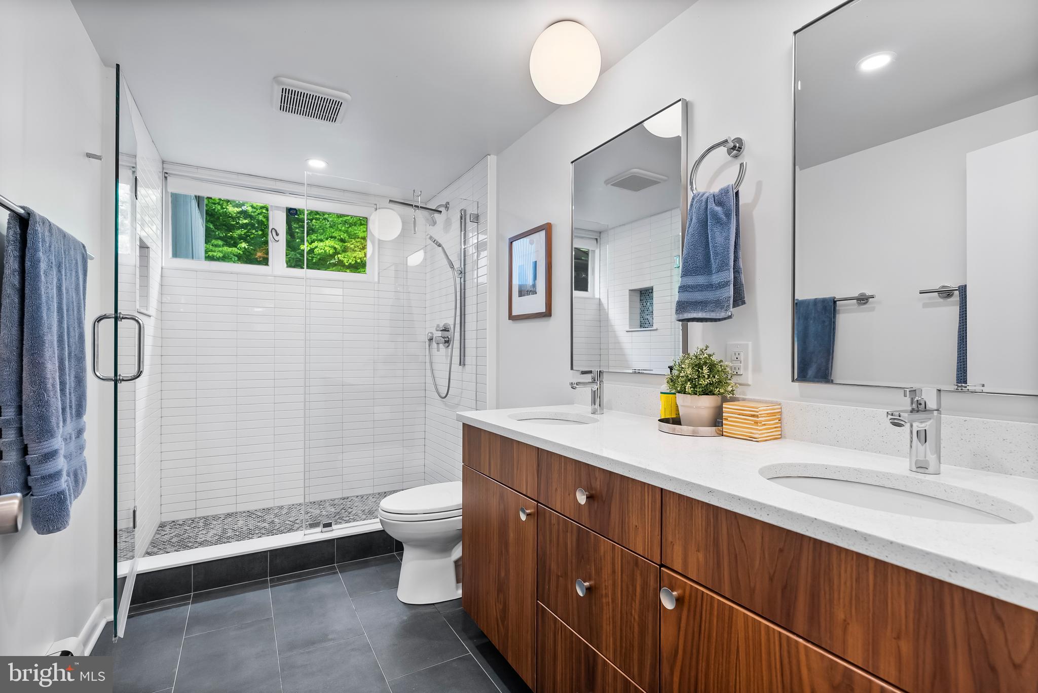 HAMPTON - Residential