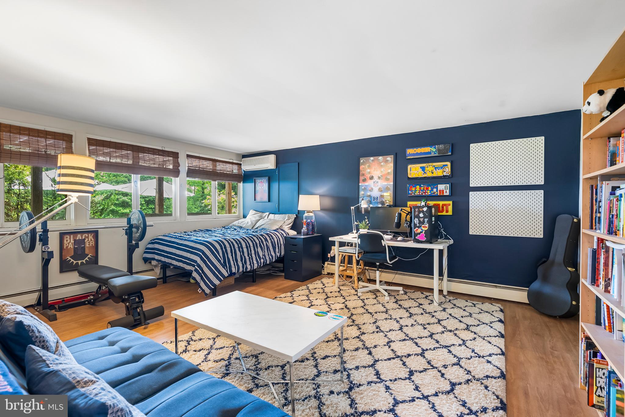 HAMPTON - Residential