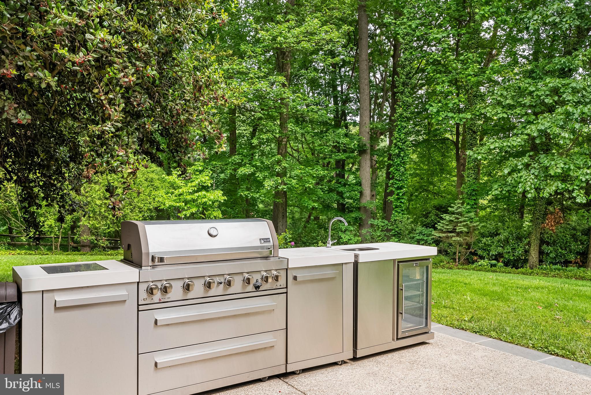 HAMPTON - Residential