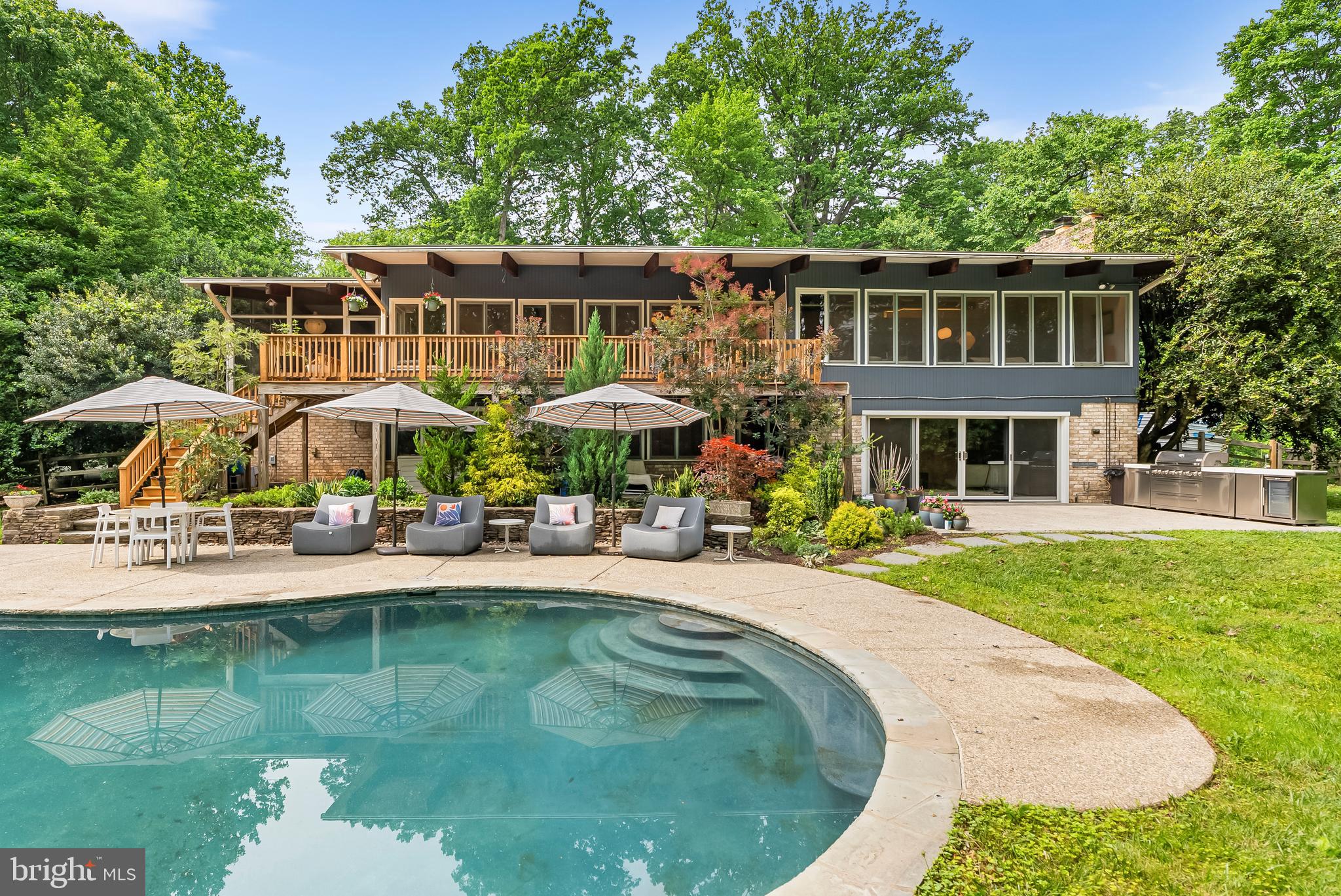 HAMPTON - Residential