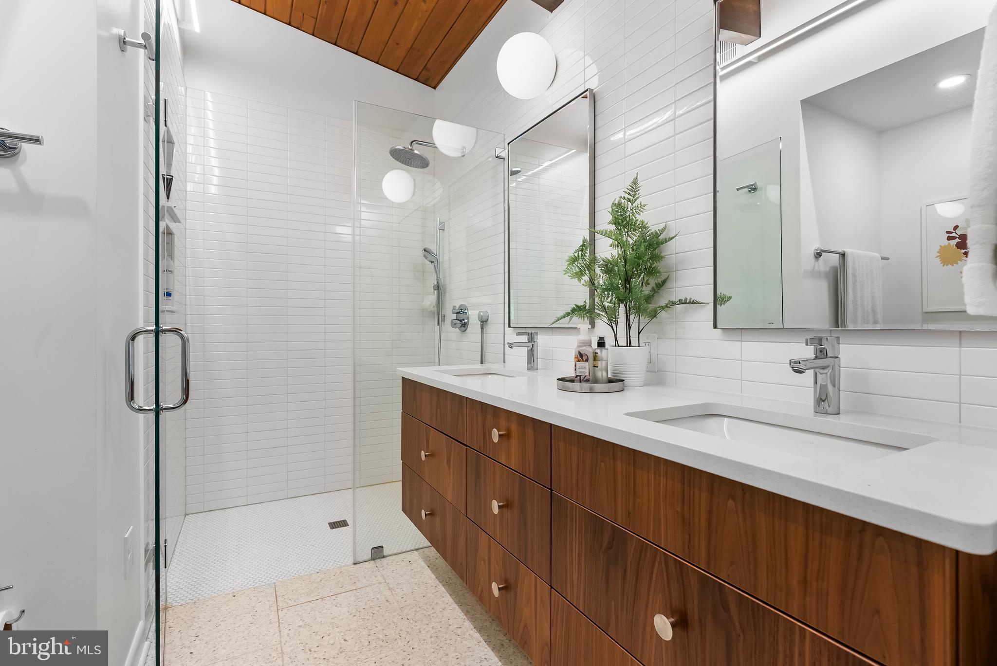 HAMPTON - Residential