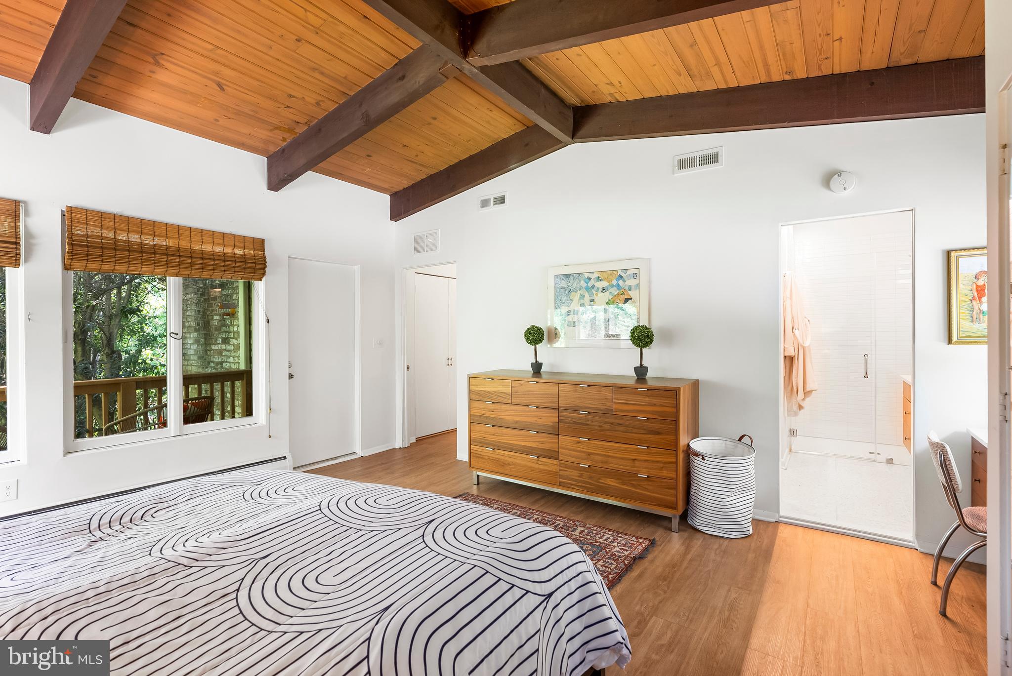 HAMPTON - Residential