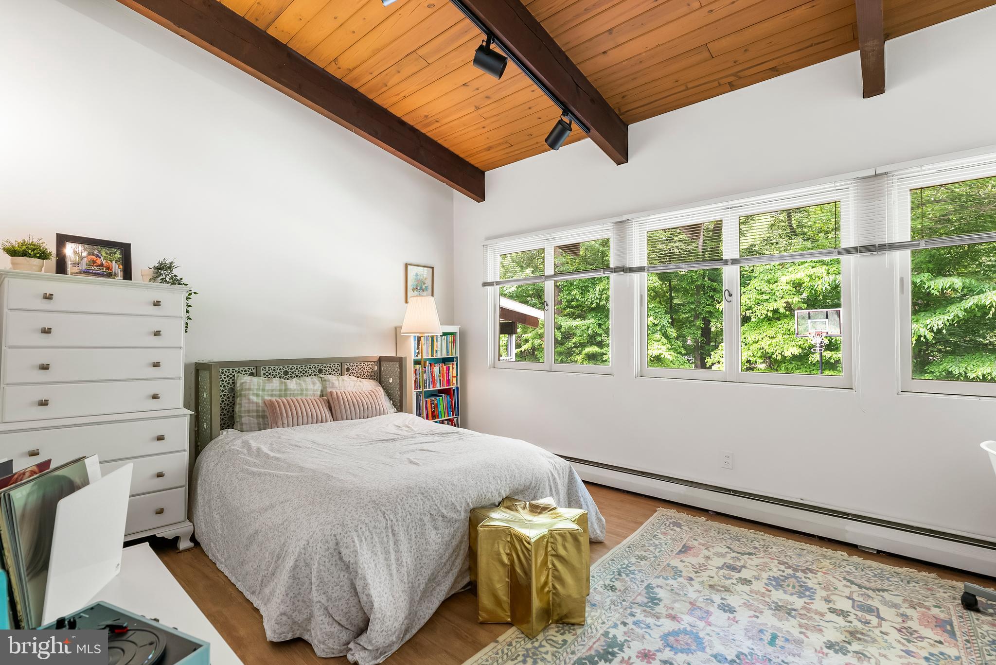 HAMPTON - Residential