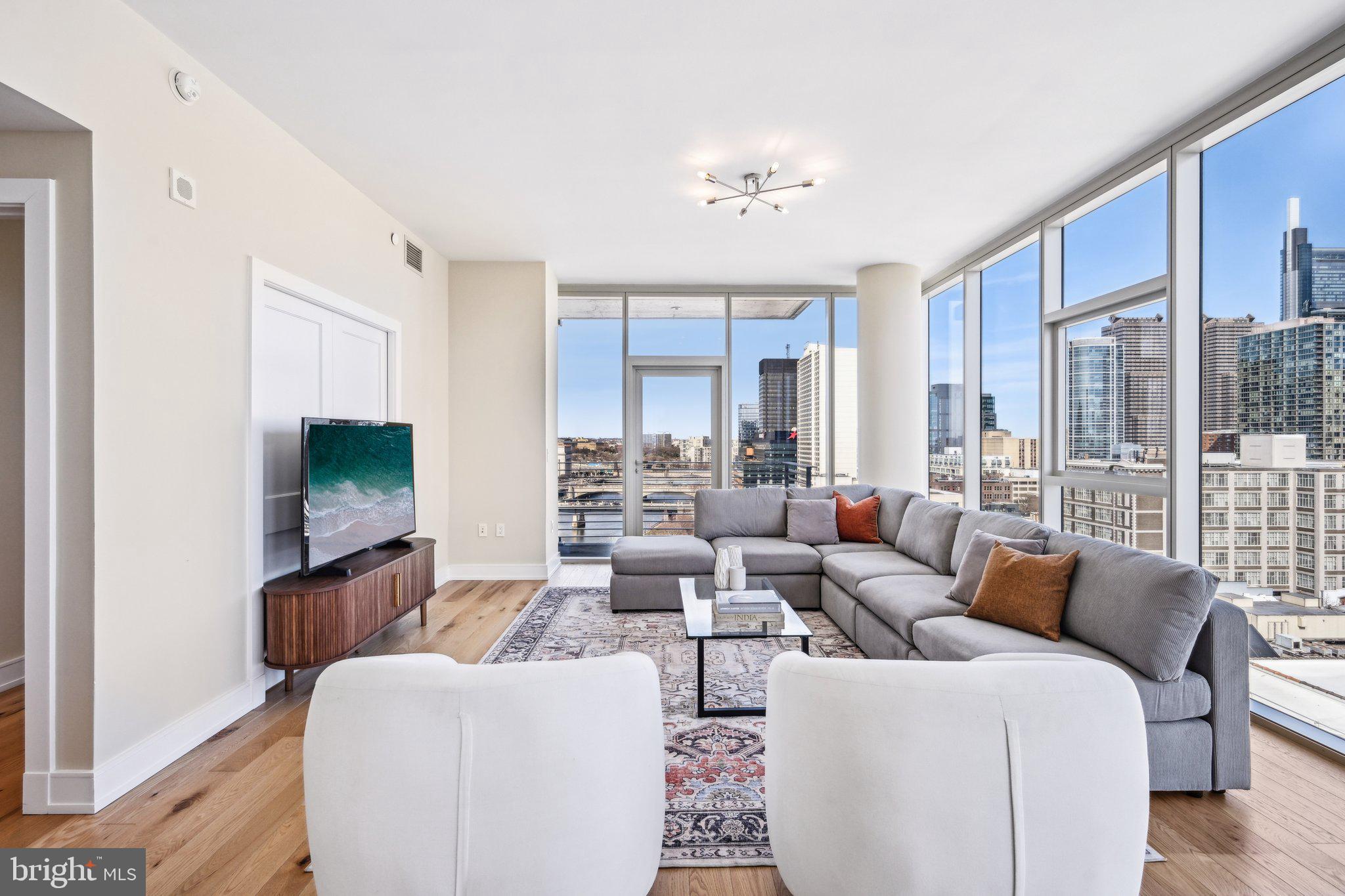 FITLER SQUARE - Residential