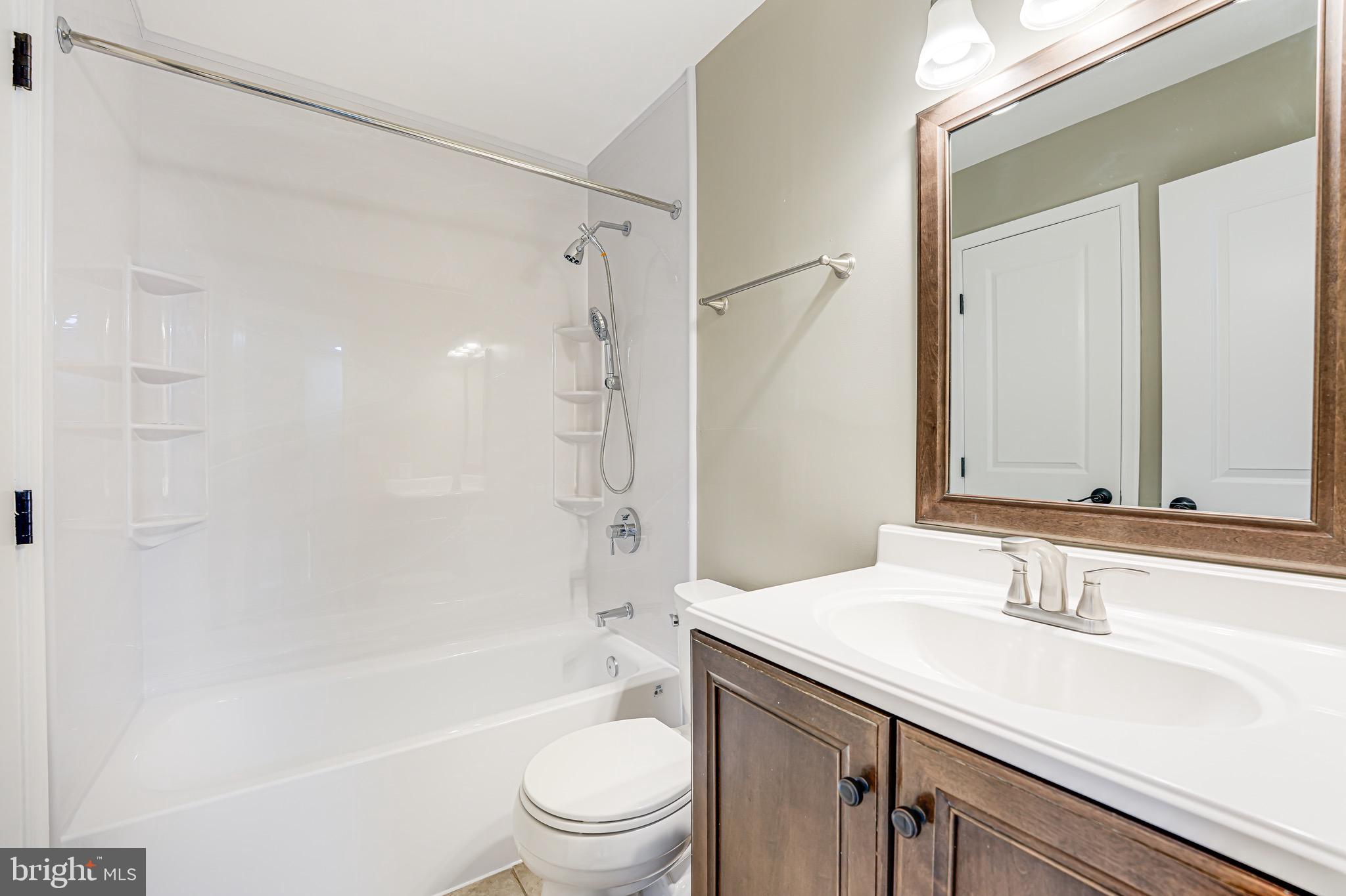 MONTCLAIR ST3 - Residential Lease