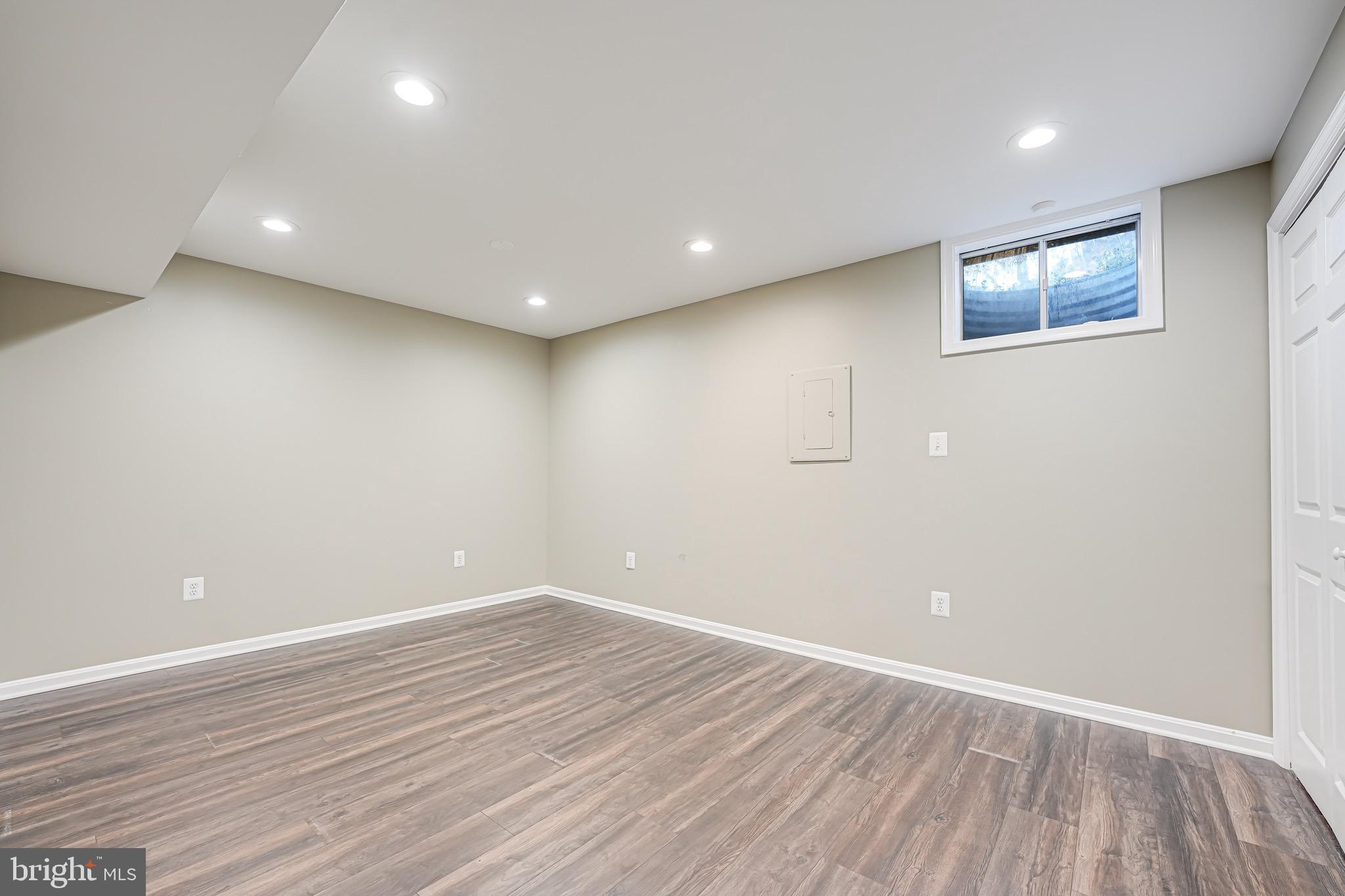 MONTCLAIR ST3 - Residential Lease