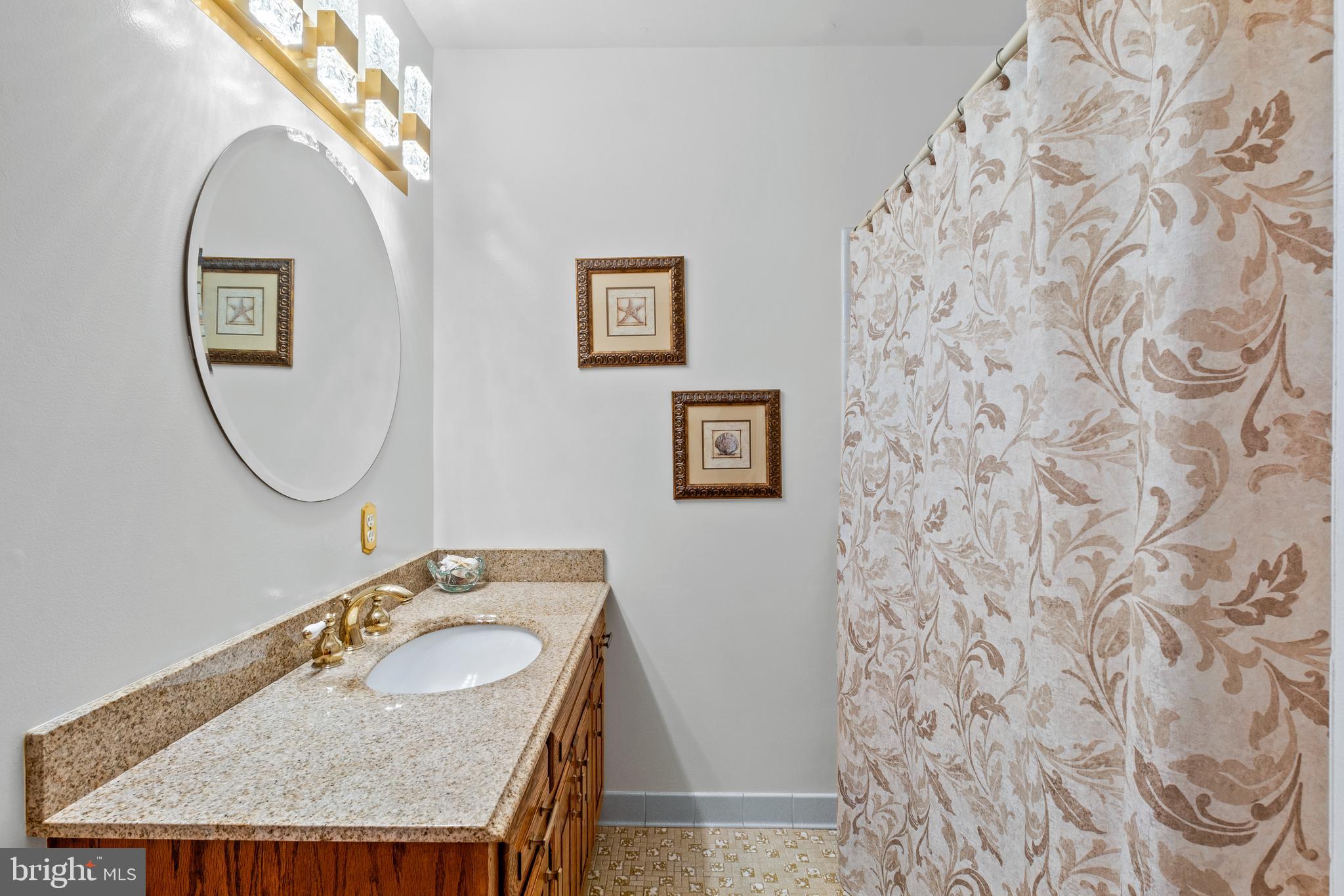 BONAPARTE ESTATES - Residential