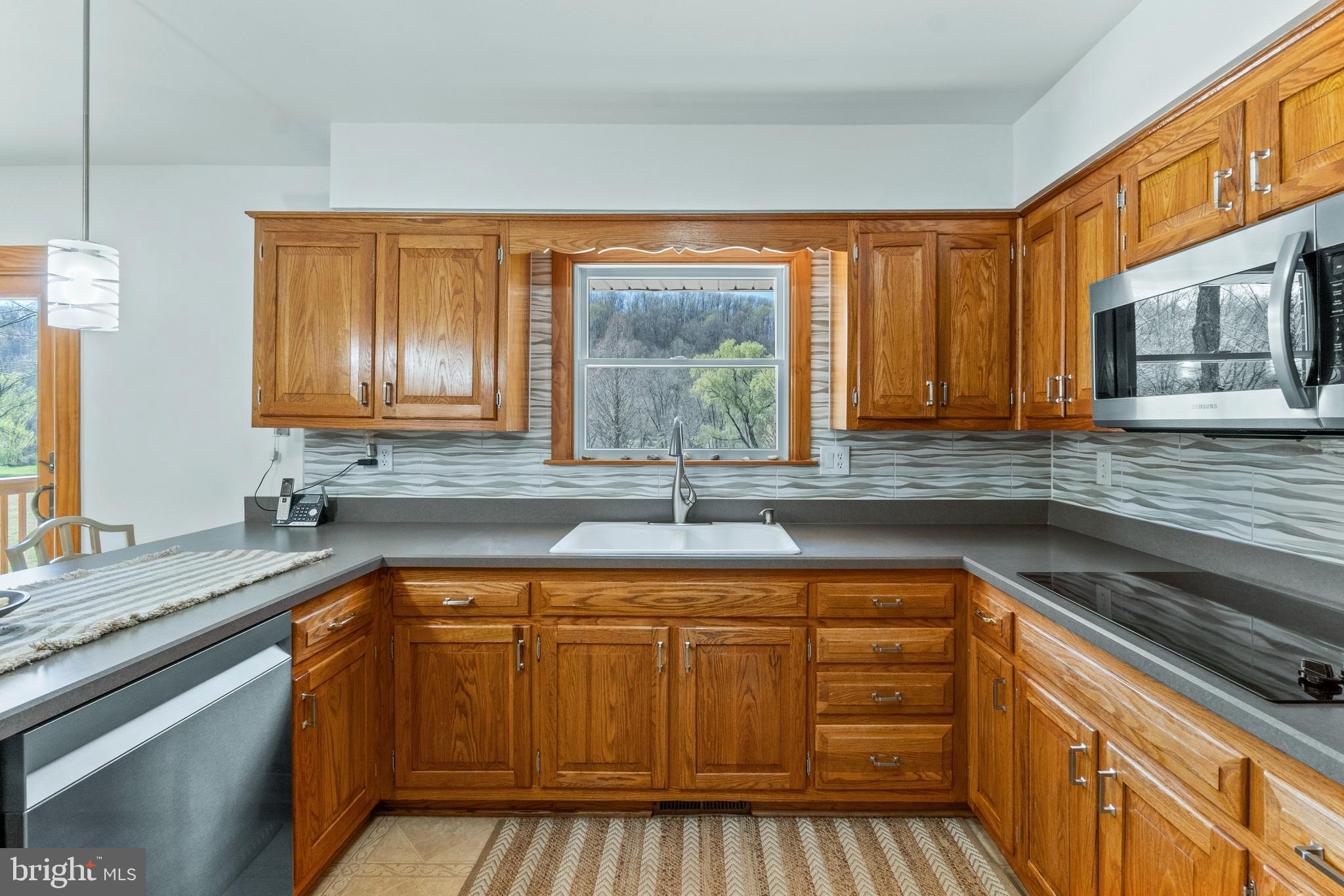 BONAPARTE ESTATES - Residential