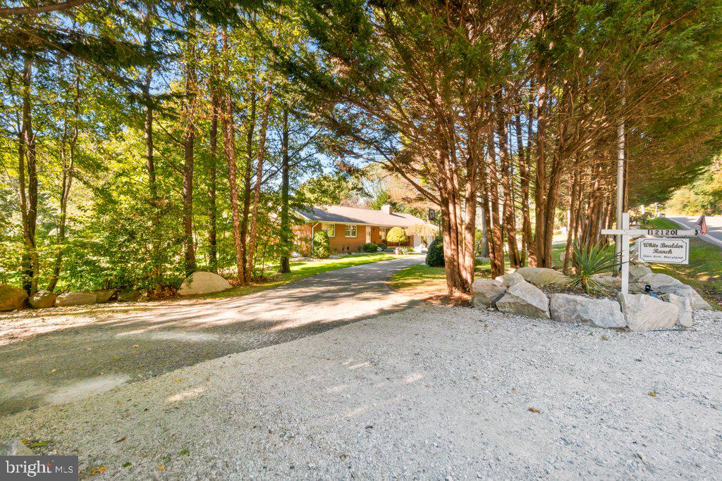 BONAPARTE ESTATES - Residential