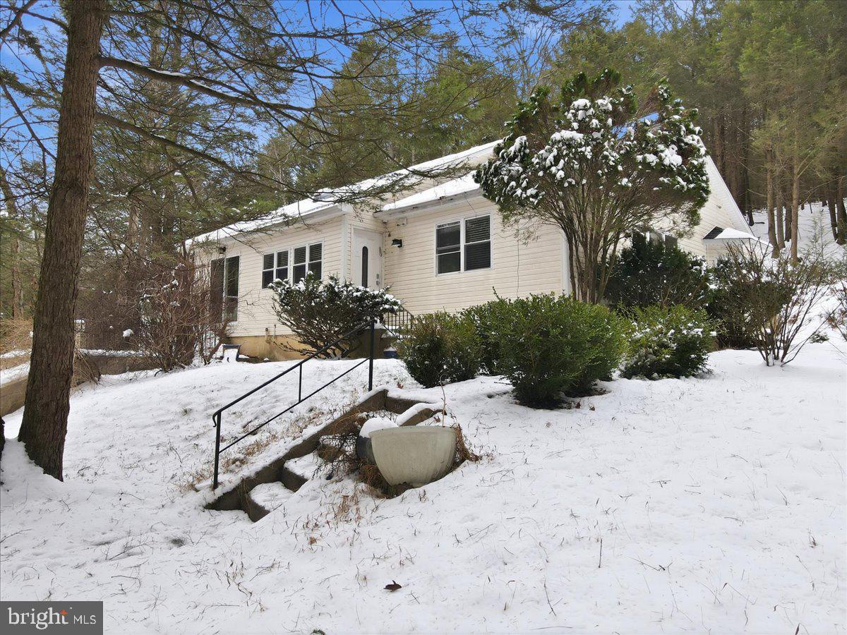172 EVERGREEN HOLLOW ROAD