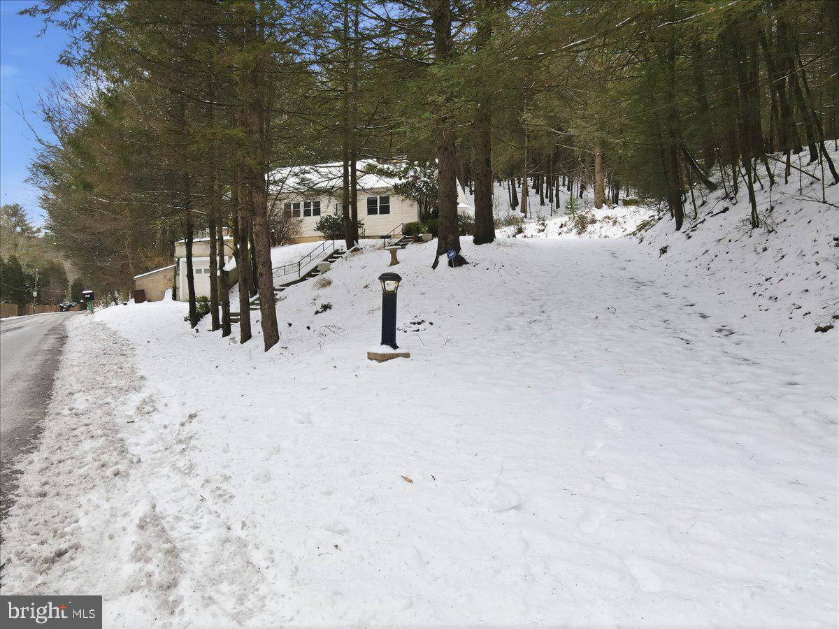 172 EVERGREEN HOLLOW ROAD