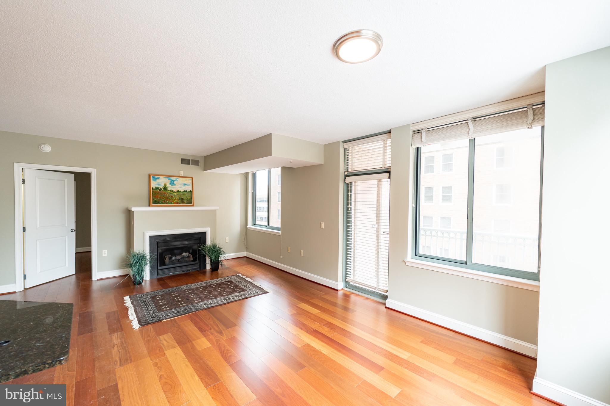 851 N GLEBE ROAD 1005