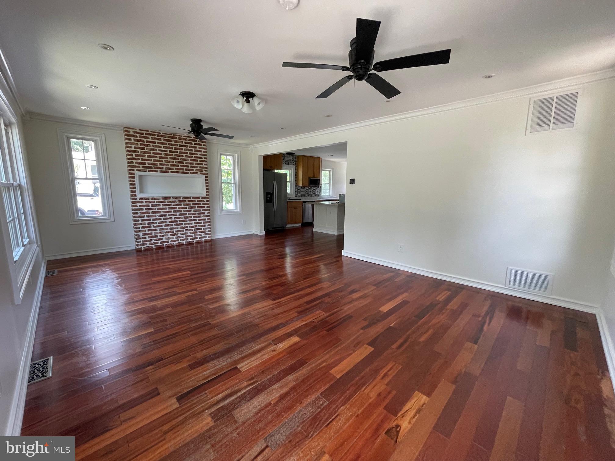 524 ALMONESSON ROAD
