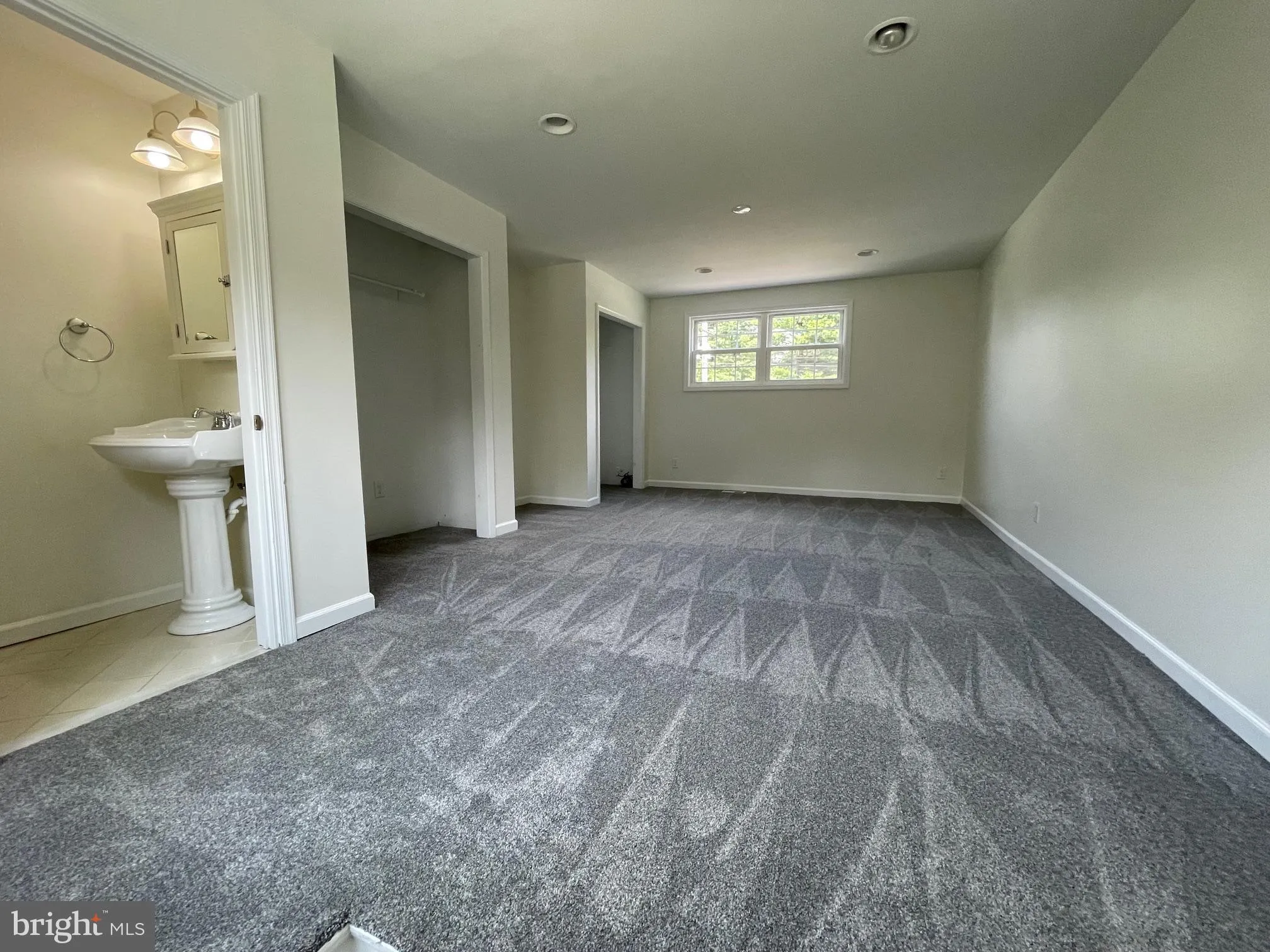 Blackwood, New Jersey 08012, United States, 3 Bedrooms Bedrooms, ,3 BathroomsBathrooms,Residential,Active,178942