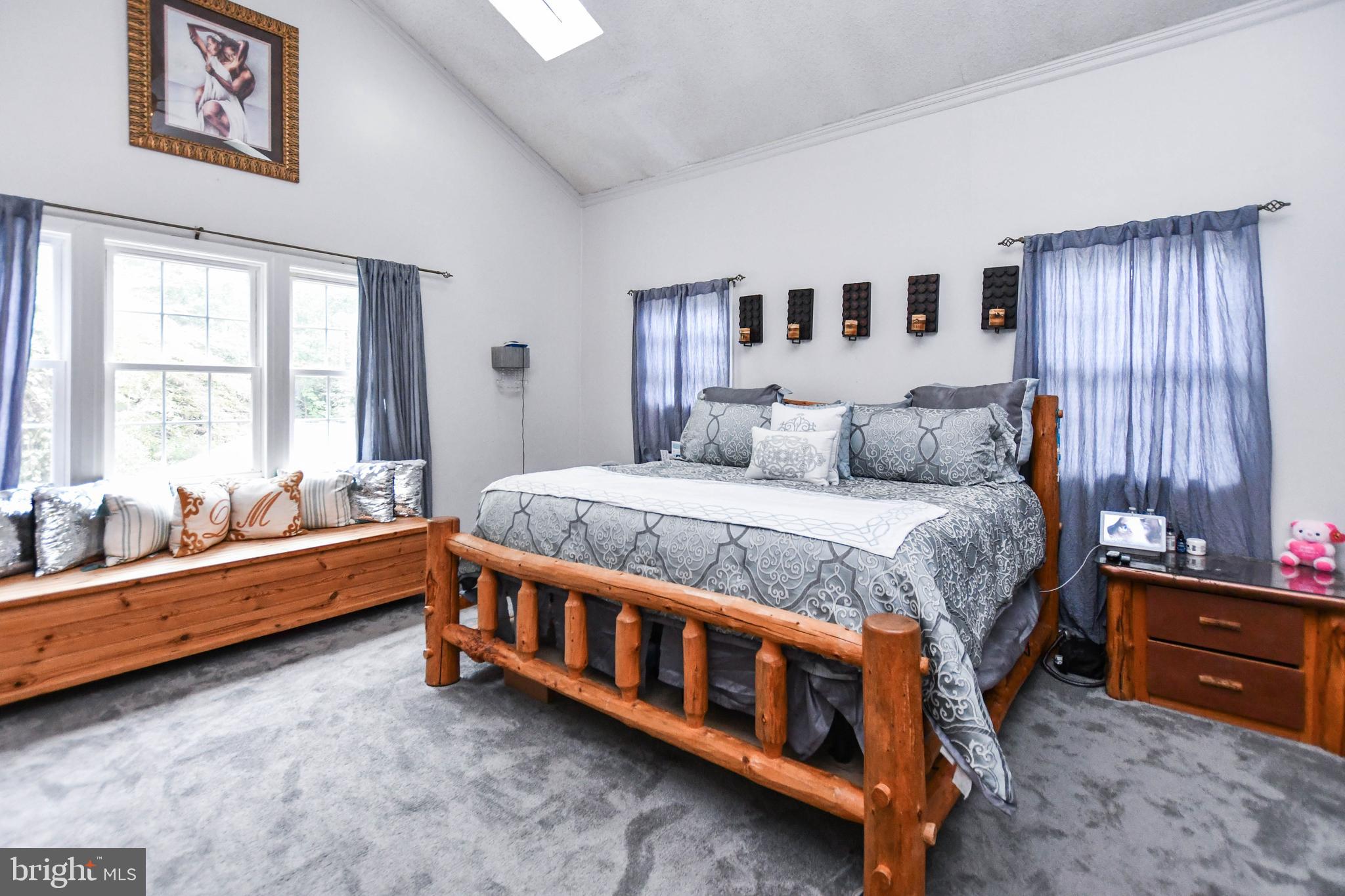 ROSECROFT PARK - Residential