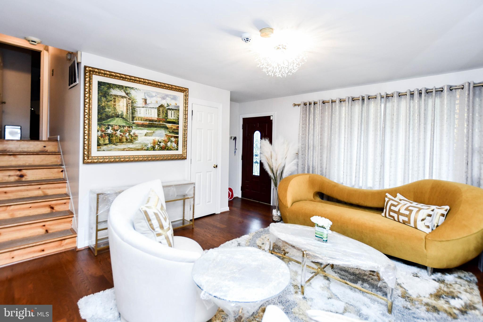 ROSECROFT PARK - Residential