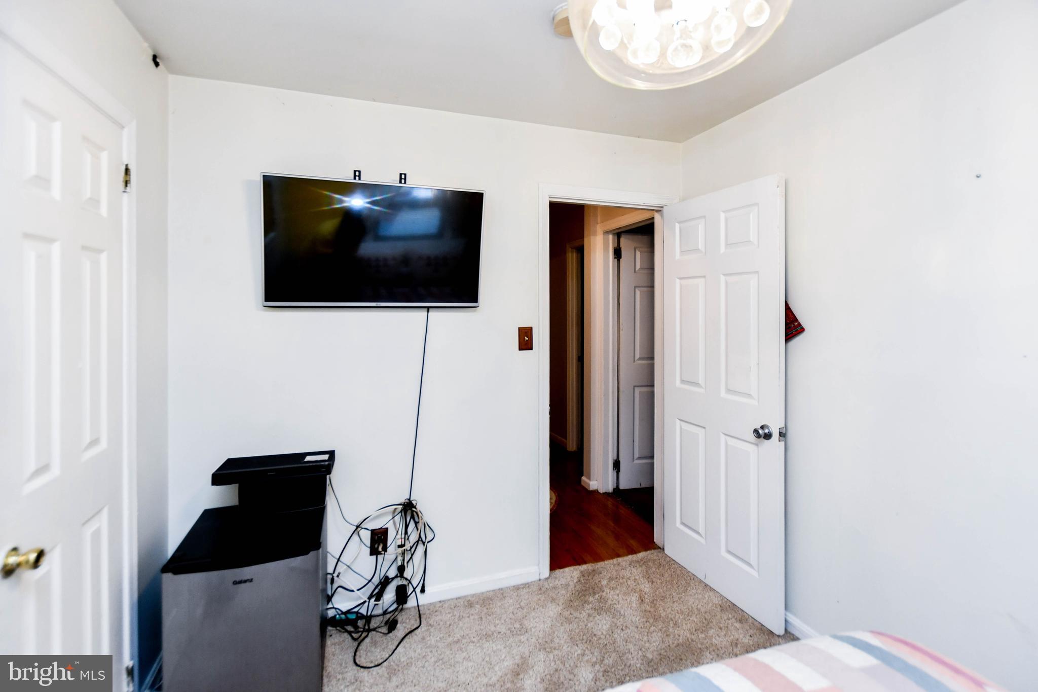 ROSECROFT PARK - Residential