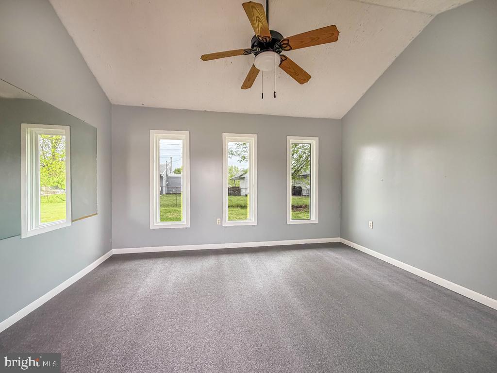 MAGNOLIA HILL - Residential