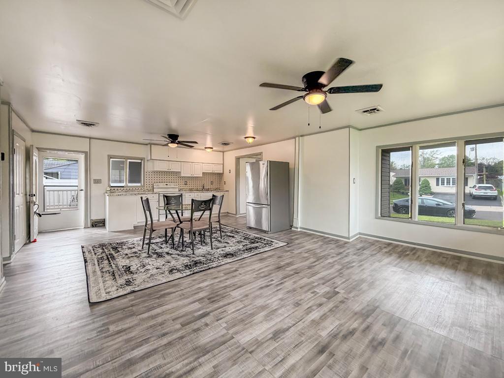 MAGNOLIA HILL - Residential