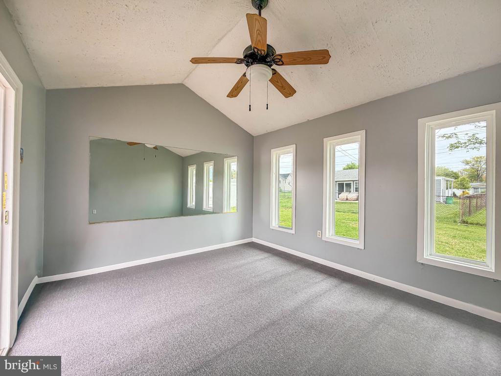 MAGNOLIA HILL - Residential