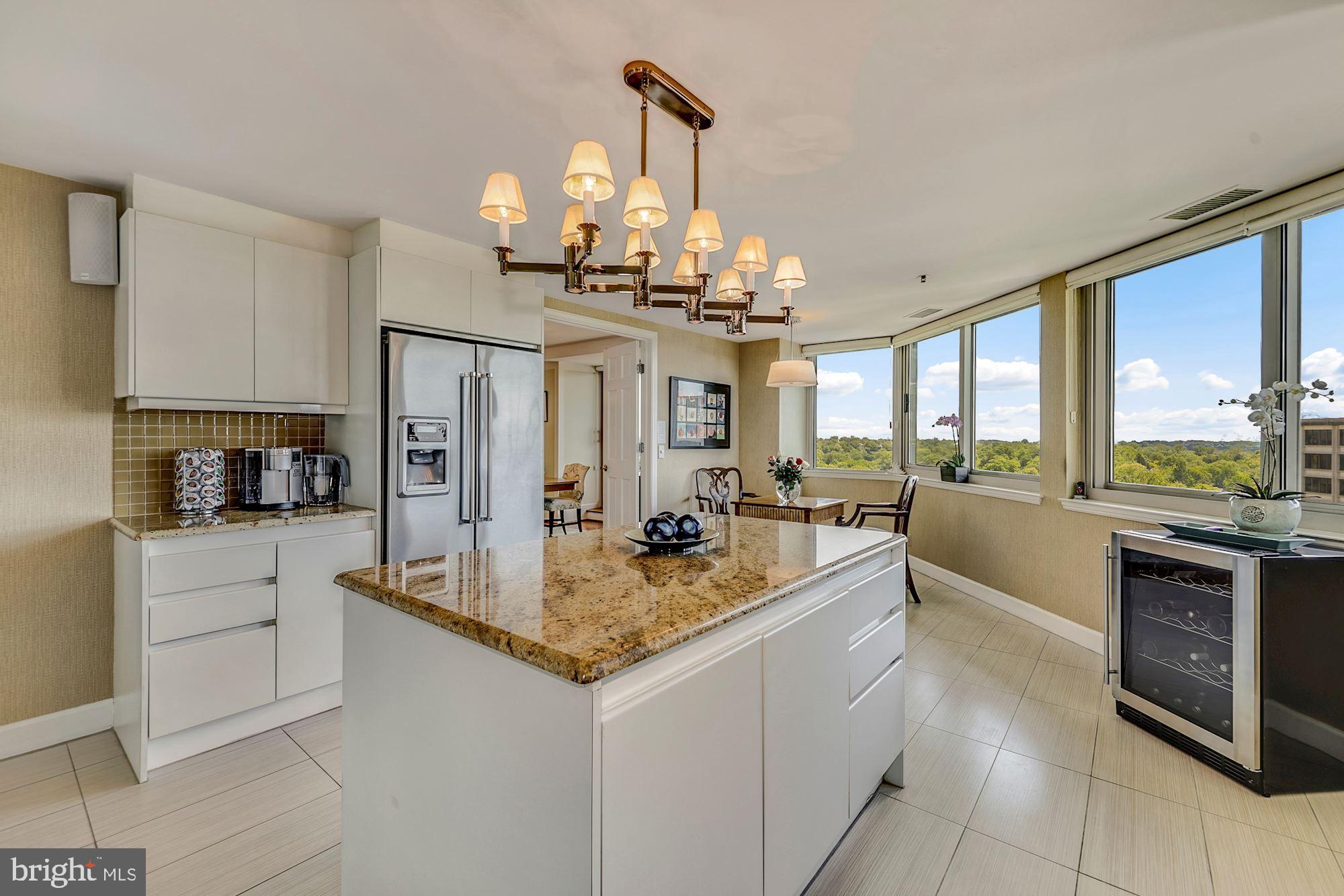 SOMERSET HOUSE - Residential