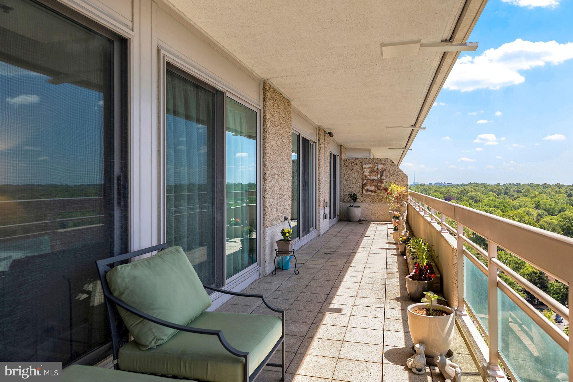 SOMERSET HOUSE - Residential