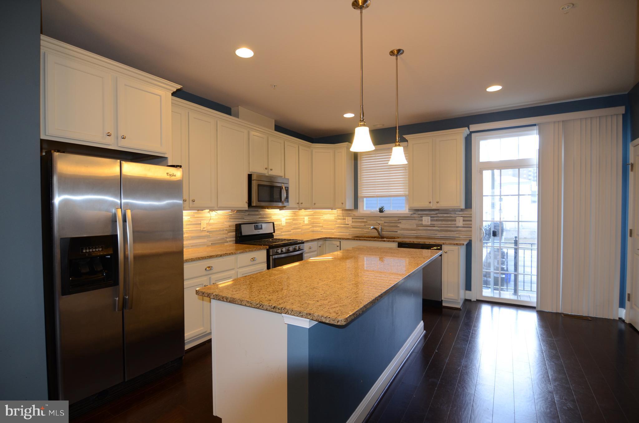 TOWSON GREEN - Residential Lease