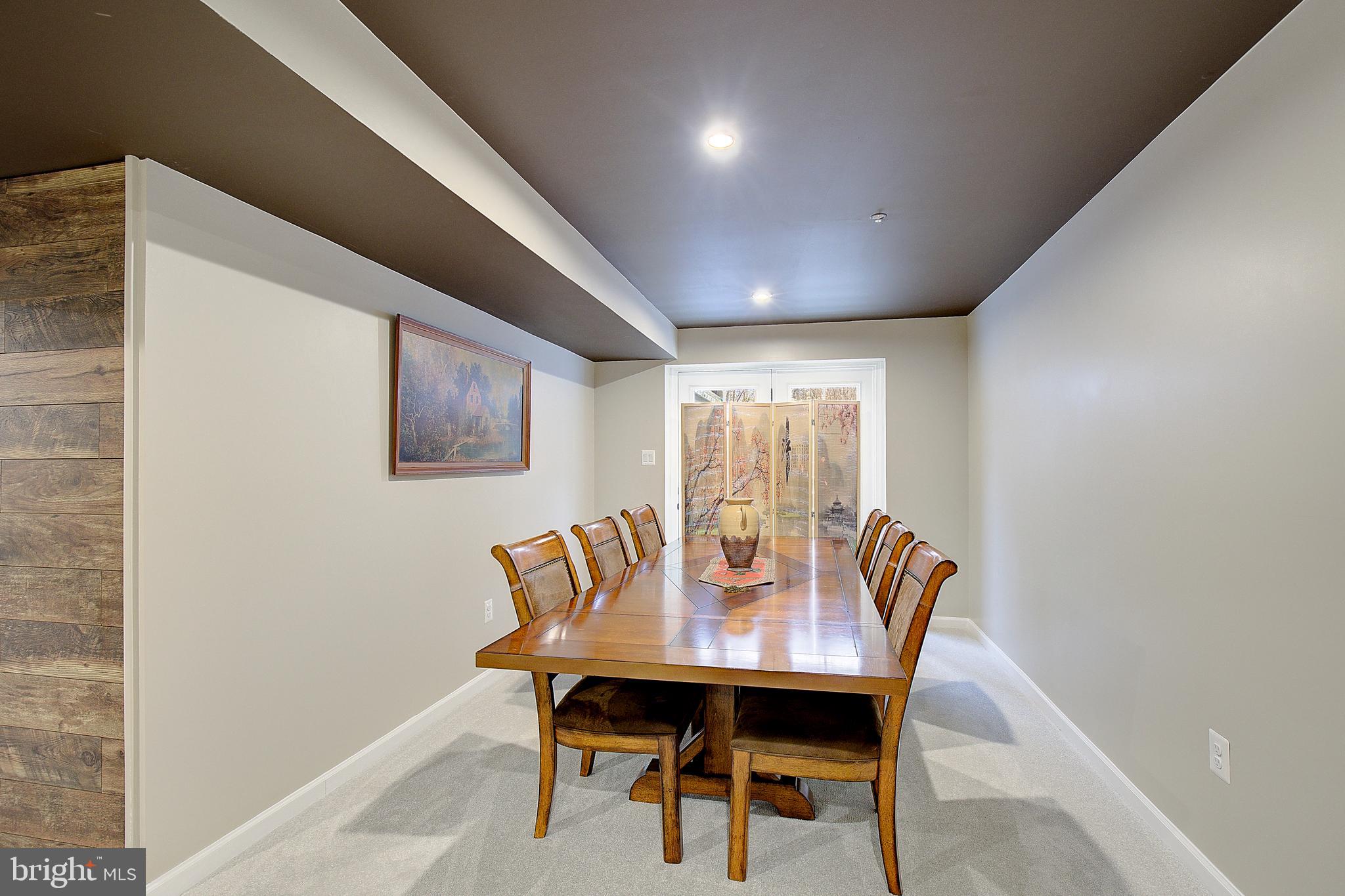 TWO RIVERS - Residential