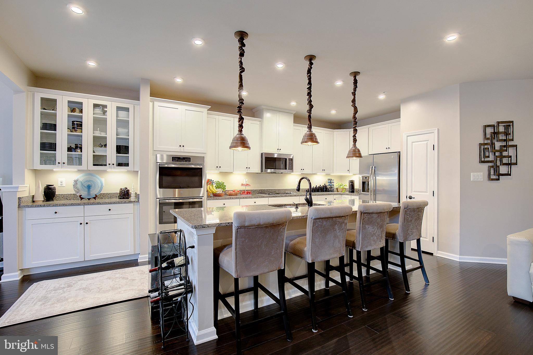 TWO RIVERS - Residential