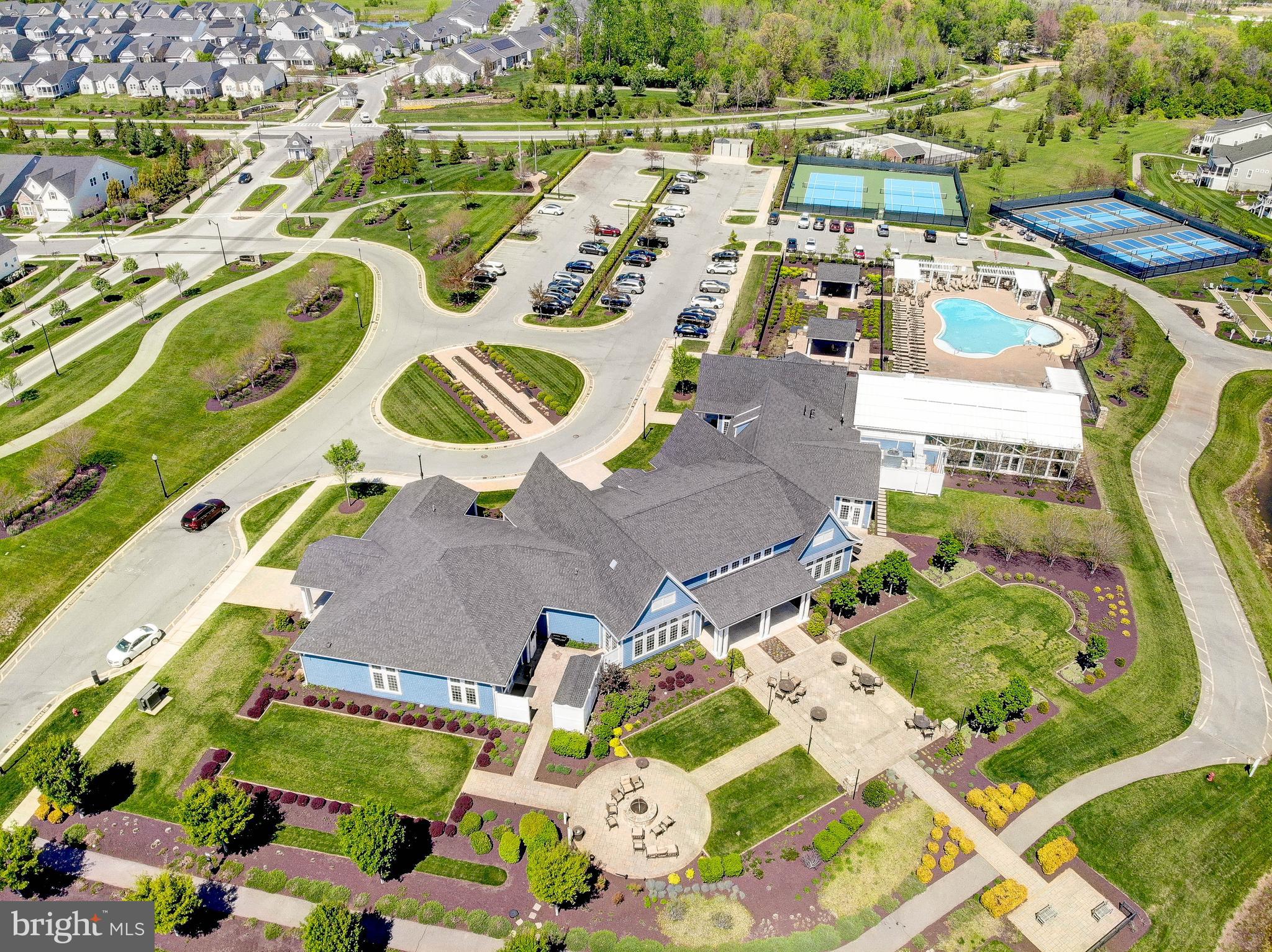 TWO RIVERS - Residential