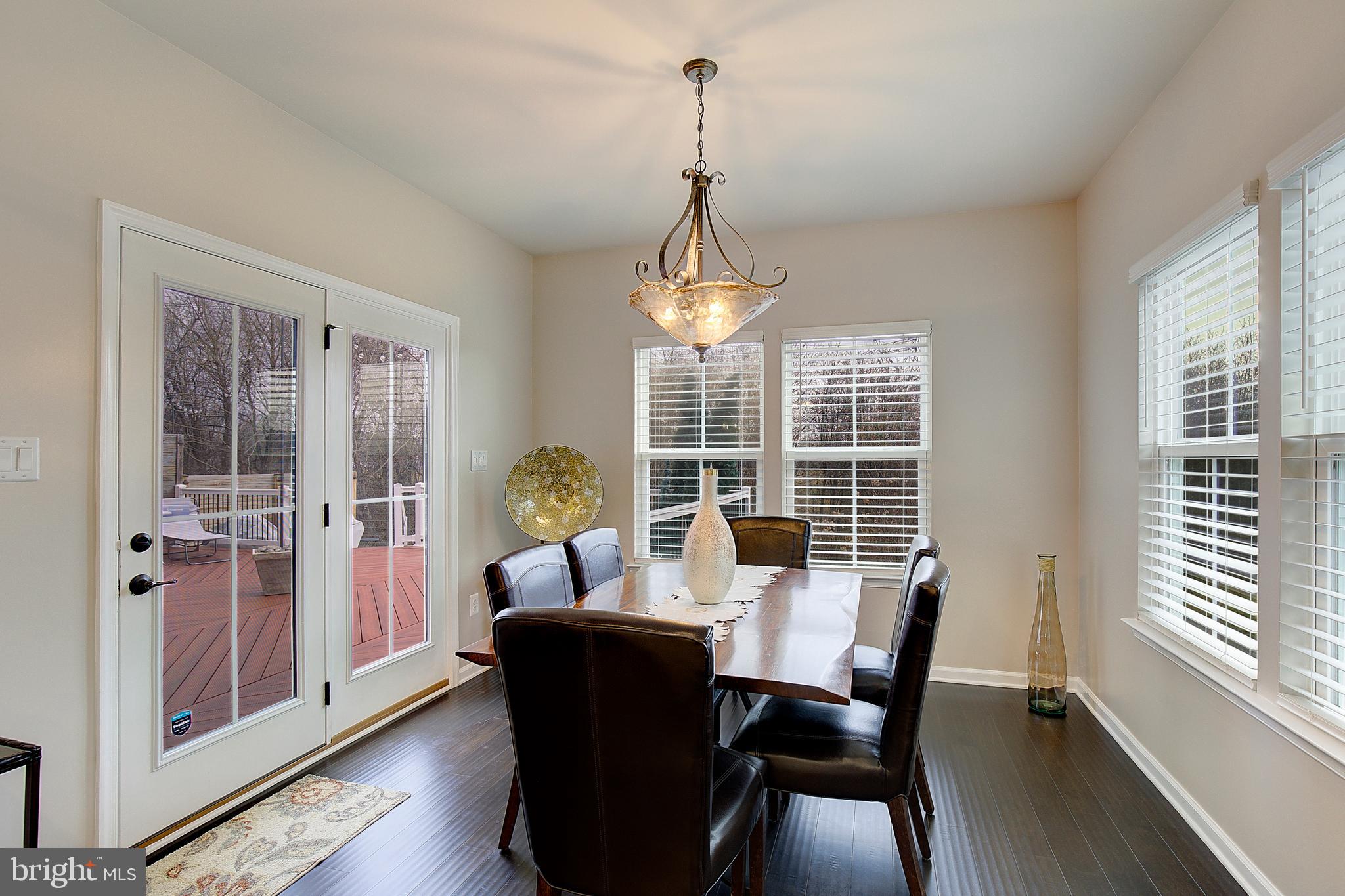 TWO RIVERS - Residential