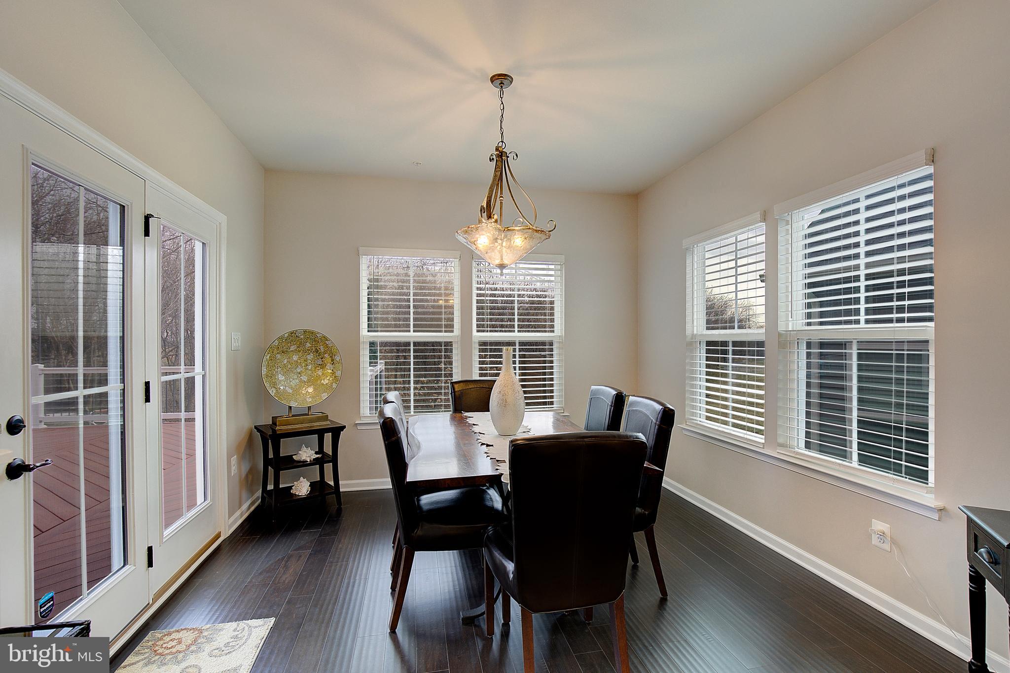 TWO RIVERS - Residential