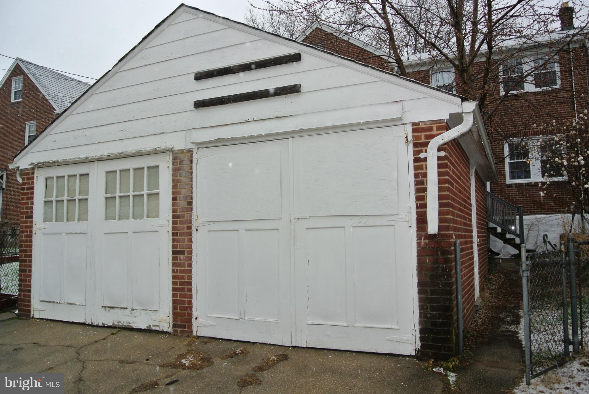 RODGERS FORGE - Residential Lease