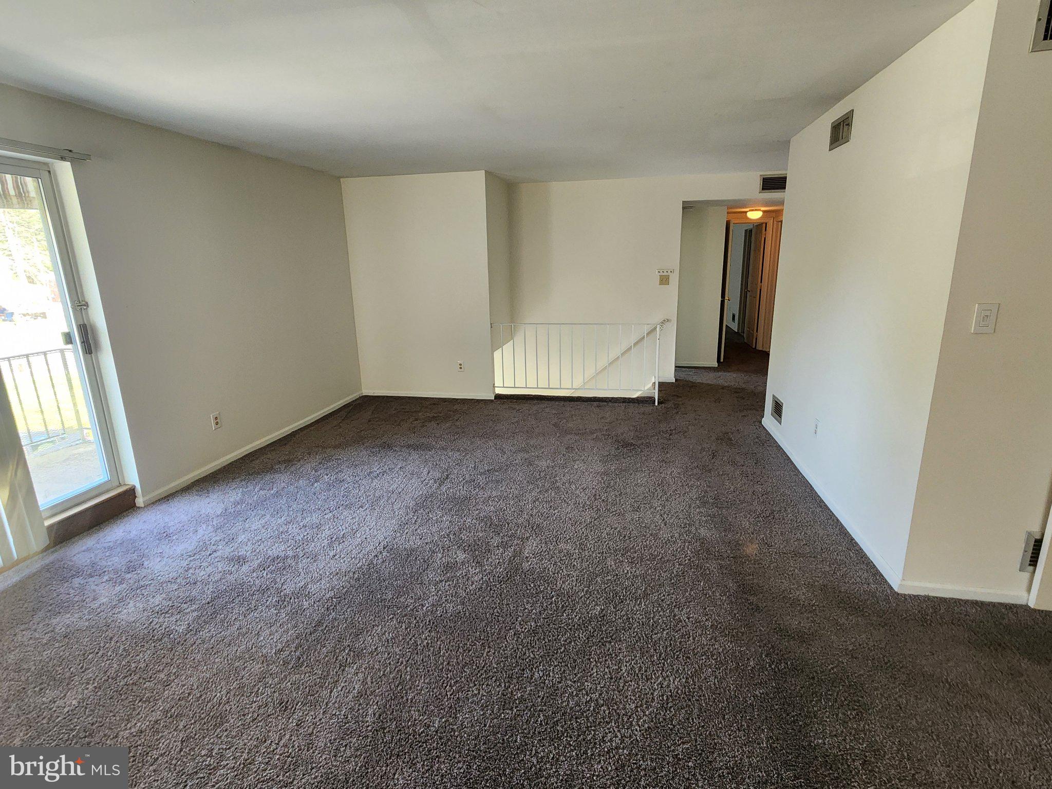 199 W KING STREET 2-5
