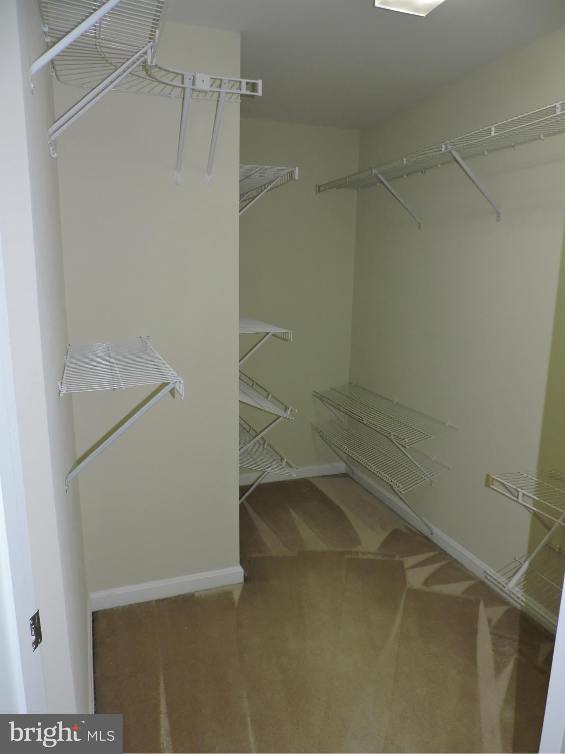 LAKE RIDGE POINTE - Residential Lease